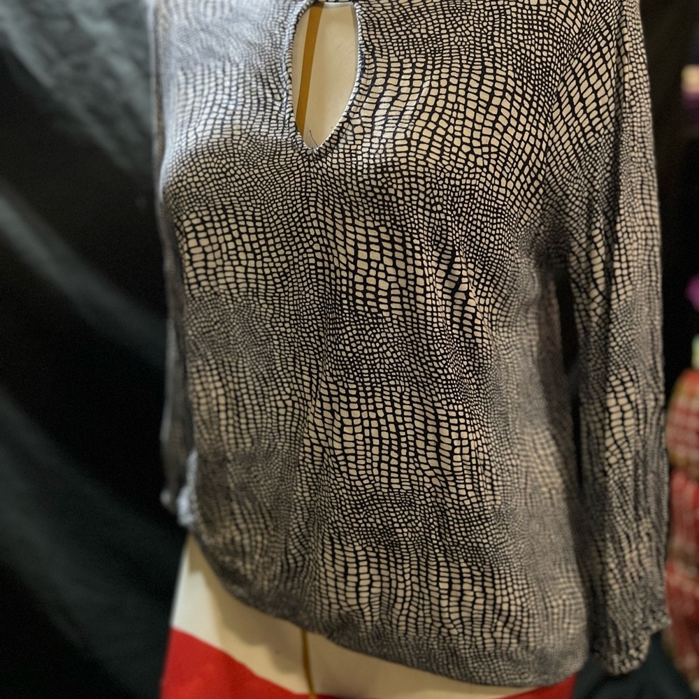Michael Kors long sleeve blouse